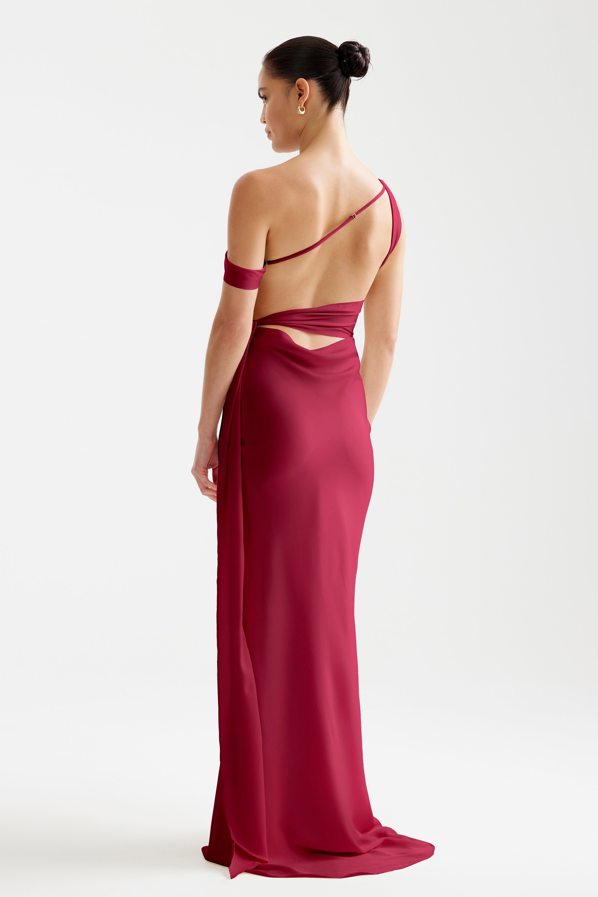 Ara Red Gown One Shoulder Mermaid Floor | Studio Lexi Ara Red Gown One Shoulder Mermaid Floor | Studio Lexi