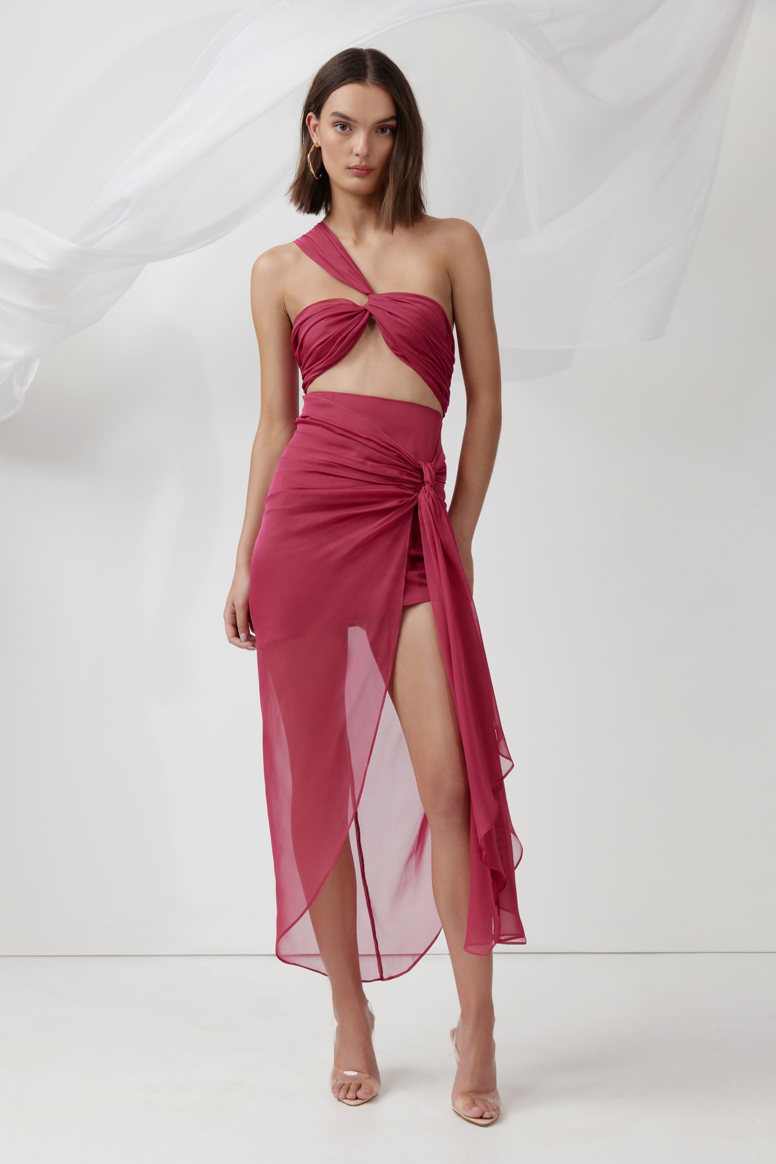 lotus design dress   '   ,   ! Don't let the wedding rush make you forget this: A wedding dress  is not just an outfit  it's the language that tells your