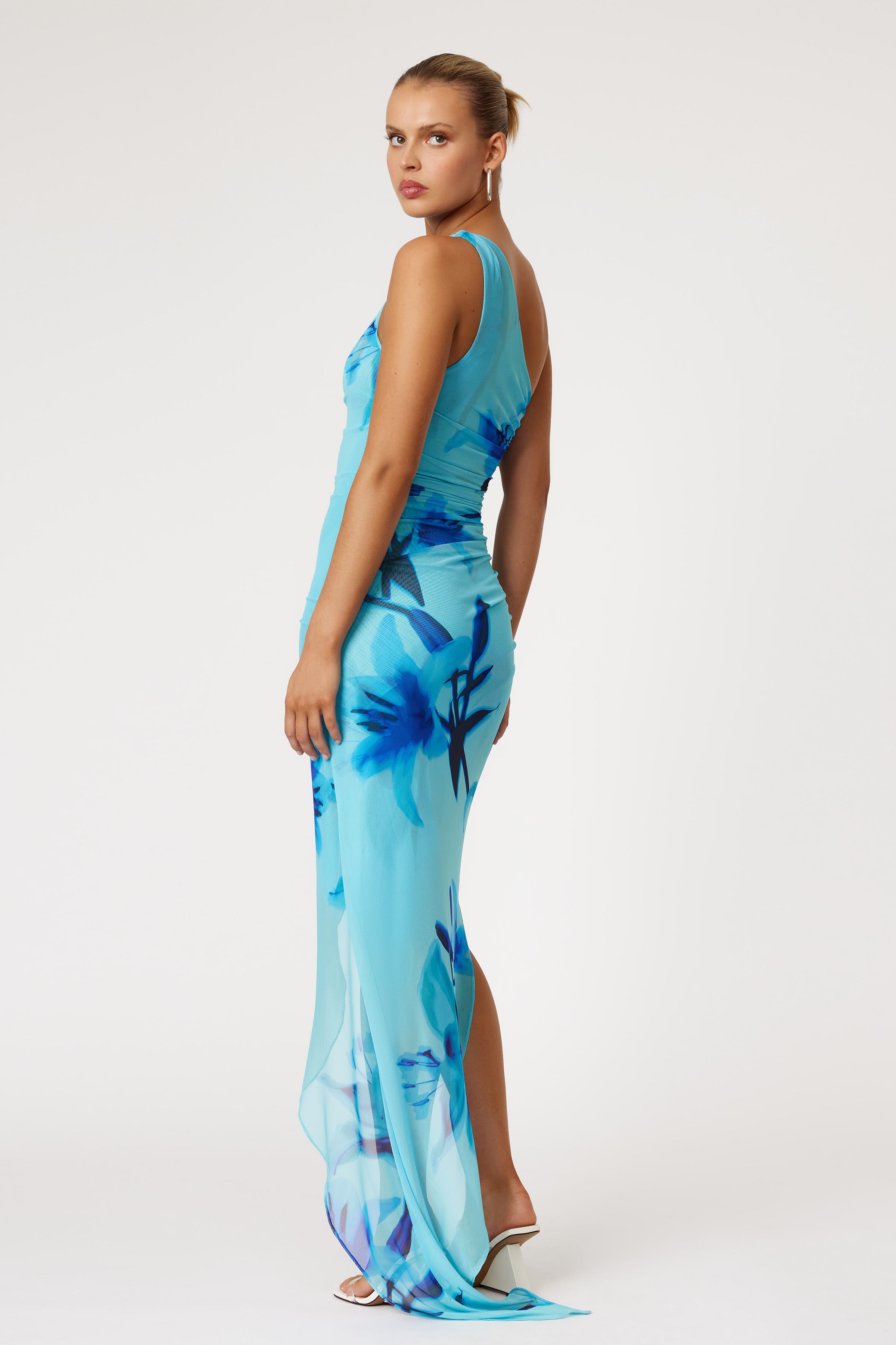 Dresses – LEXI